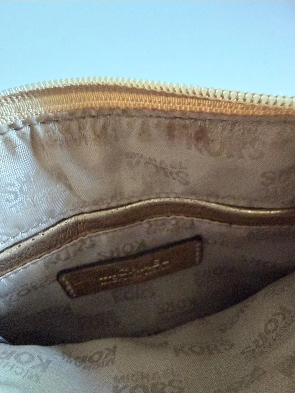 Michael Kors compact michael